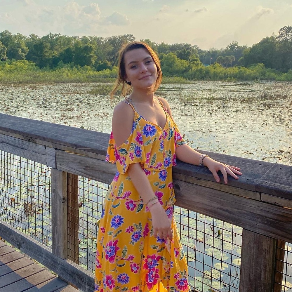 Meet your Posher, Ashley